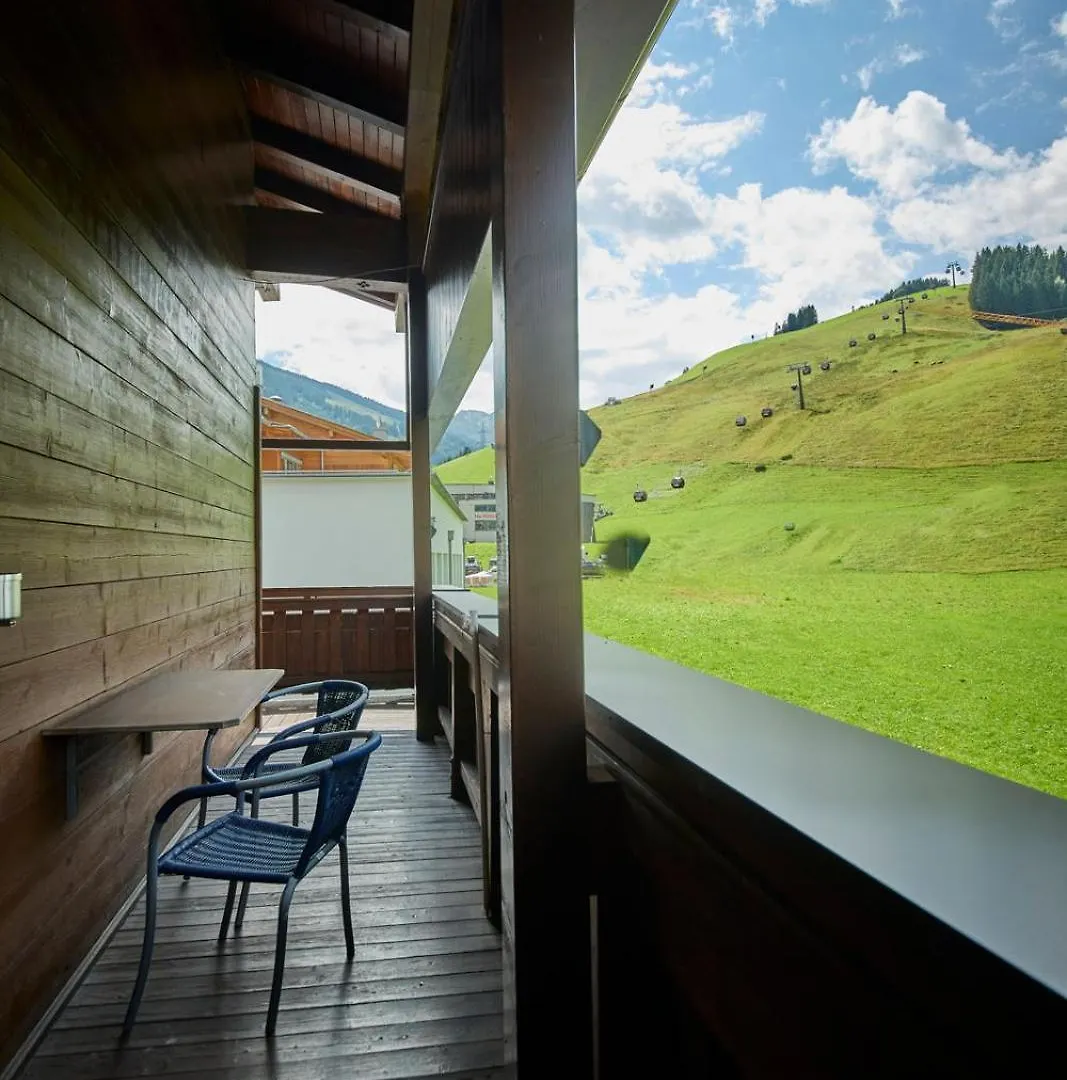 Ski&Bike Appartements Forsthaus by HolidayFlats24 Saalbach-Hinterglemm 0*,